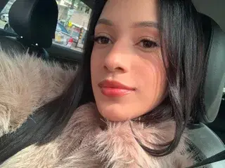 AmeliaLeon  live sex cam