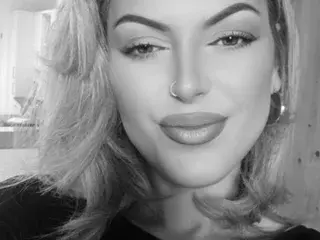 Gigi_Hernandez  live sex cam