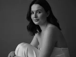 LisaFancyXo  live sex cam