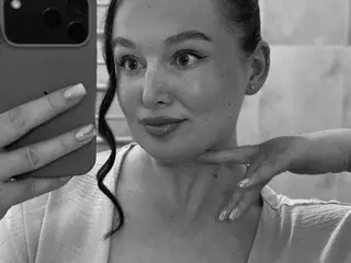 LisaFancyXo  live sex cam