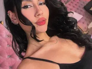 TanyaBello  live sex cam