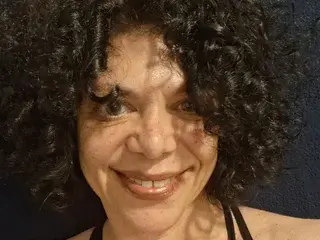 VivienneVale  live sex cam