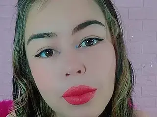 Arianasmiith29  live sex cam