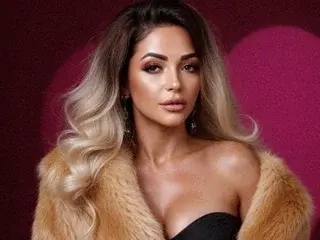 DonnaKlein  live sex cam