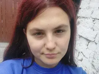 ELLIANAH  live sex cam