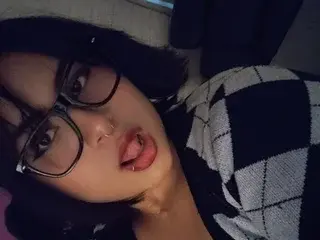 MidnigthSg  live sex cam