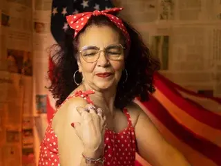 Agathaross  live sex cam