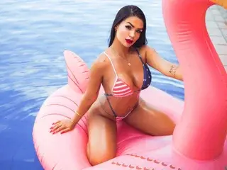 Emilycurtiis  live sex cam