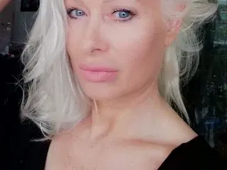 SasaZaric  live sex cam