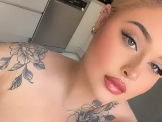 CherryCox_x  live sex cam