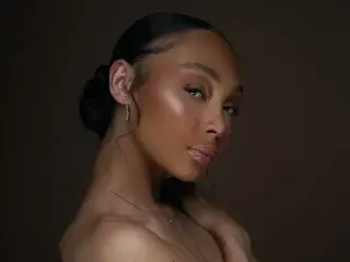 LollaLyn  live sex cam