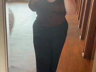 LushiousLouise  live sex cam