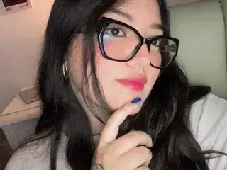 CestLou  live sex cam