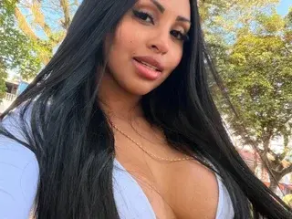 LATINA_BIG_CLITXXX  live sex cam
