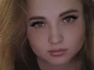 Zlata_miss  live sex cam