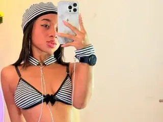 Karol_Mejia  live sex cam