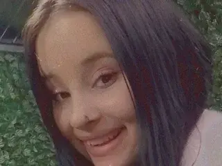AdelineRosa  live sex cam