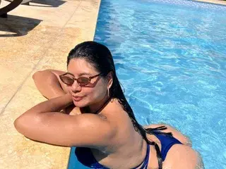 AlexaRiios  live sex cam