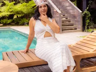CamilaParkerXX22  live sex cam