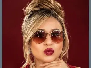 TamaraHall  live sex cam