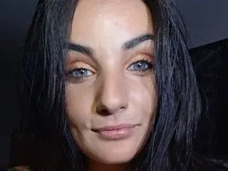 Aly_May00  live sex cam