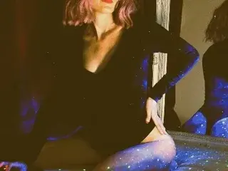 Jessiforyou  live sex cam