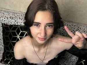DilaCharm  live sex cam