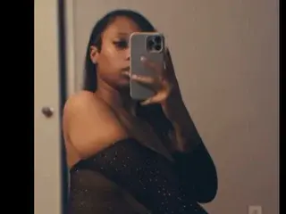 AquaaWett  live sex cam