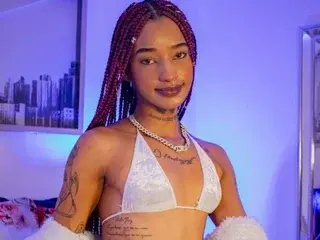 Emmajoness67  live sex cam
