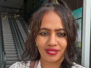 FannyDreams  live sex cam