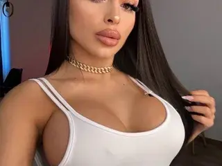 Maddy_M  live sex cam