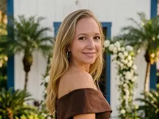 RayneWilde  live sex cam