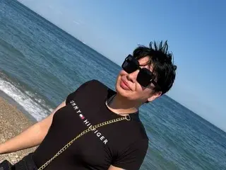 SabrinFisher  live sex cam