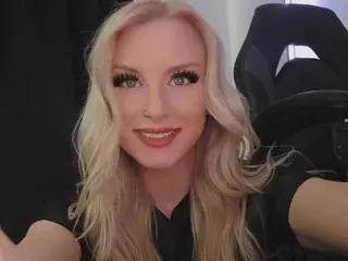 Annallise  live sex cam