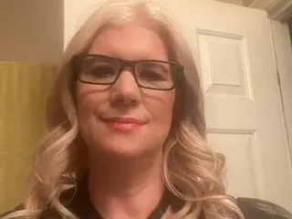 BluDayzi  live sex cam