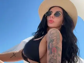 IvyWiksen  live sex cam