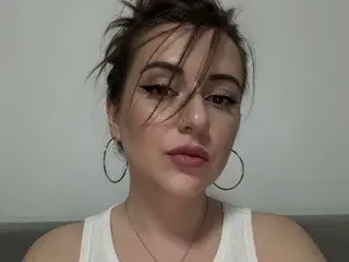 LadyVibe22  live sex cam