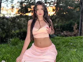 Charlotte_sweet19  live sex cam