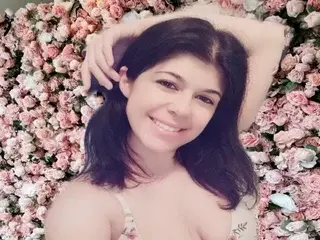 Diandra_More  live sex cam