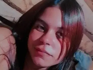 SophiaMiller_69  live sex cam