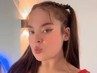 Nikkinovacs  live sex cam