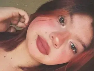 RedCloooe  live sex cam