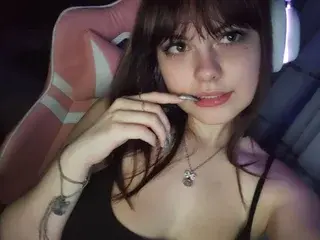 LoveluKristi  live sex cam