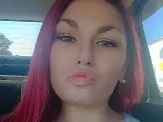 RonnieNash  live sex cam