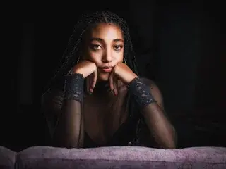 Esmeraldabk  live sex cam