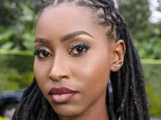 Shy_girl69  live sex cam