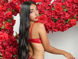 Sweetmilkylally  live sex cam