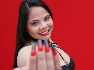 Rousee_sinnclair  live sex cam
