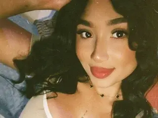 JenCampbell  live sex cam
