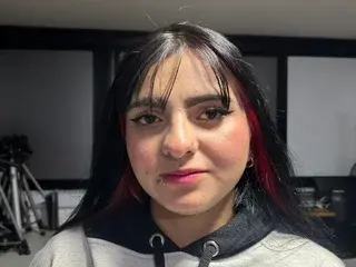 Dahianaclark27  live sex cam
